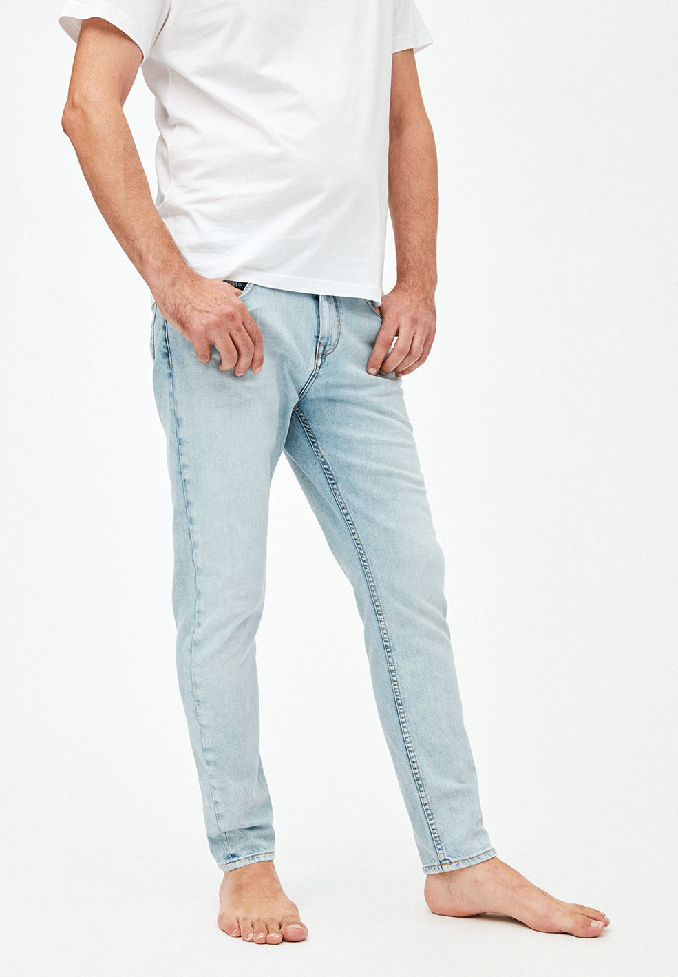 Jeans AARO in faded blue von ARMEDANGELS günstig online kaufen