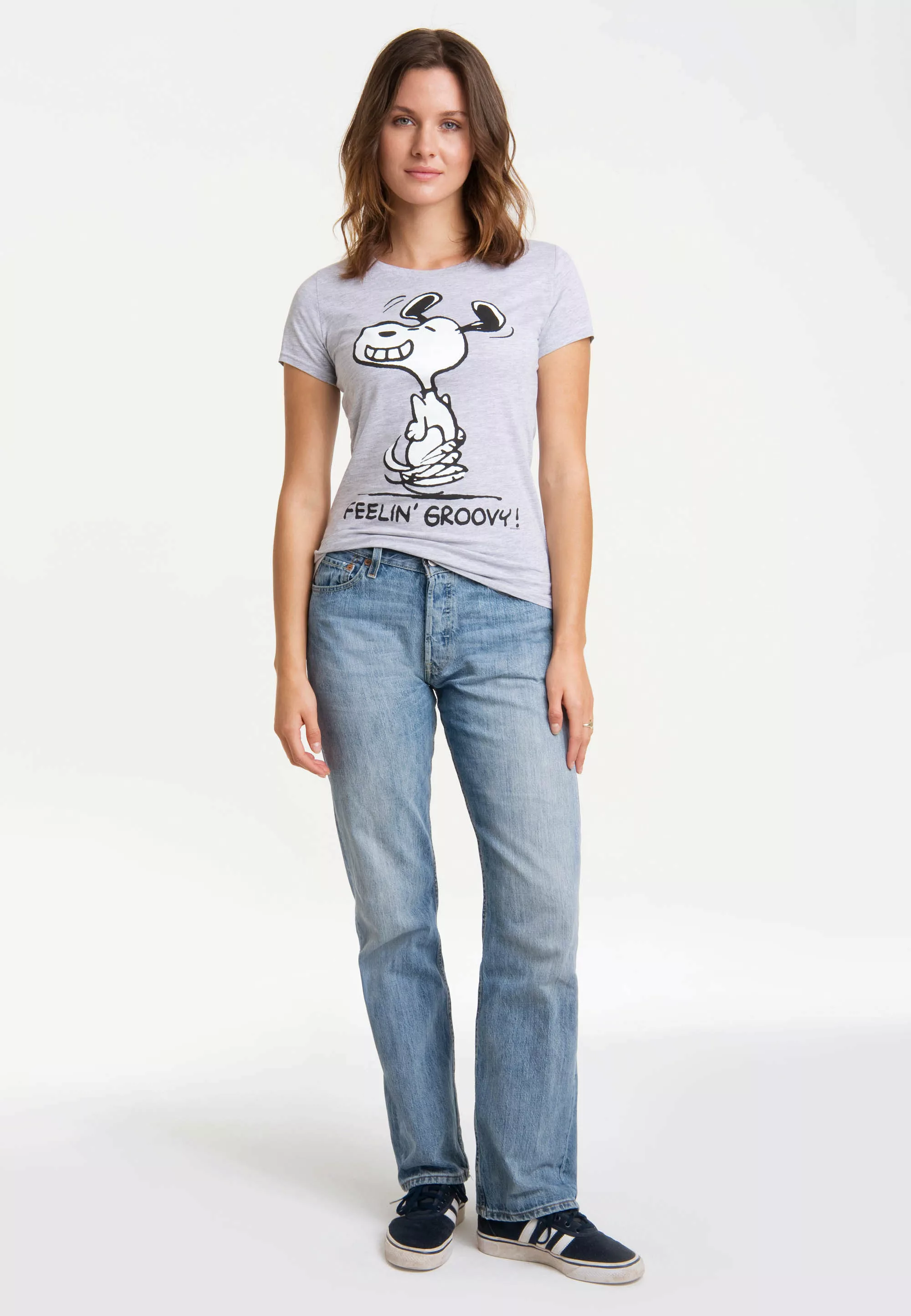 LOGOSHIRT T-Shirt Snoopy – Feelin Groovy! mit lizenziertem Originaldesign günstig online kaufen