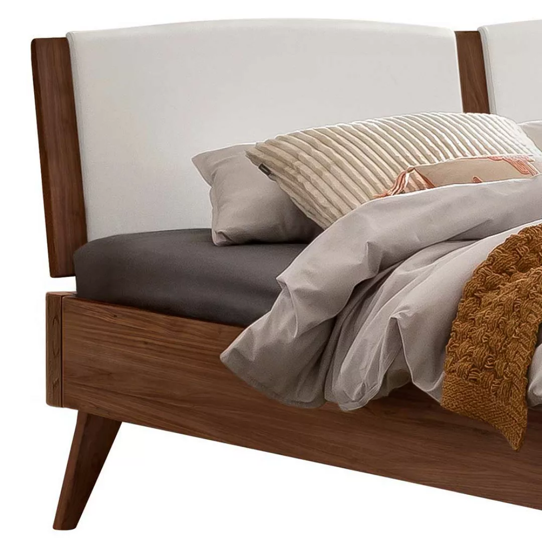 Nussbaum massiv Bett mit Polster 180x200 160x200 cm günstig online kaufen