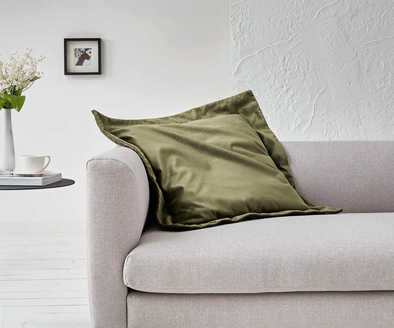 Kissen Dalma 75x75 cm Samt Olive günstig online kaufen