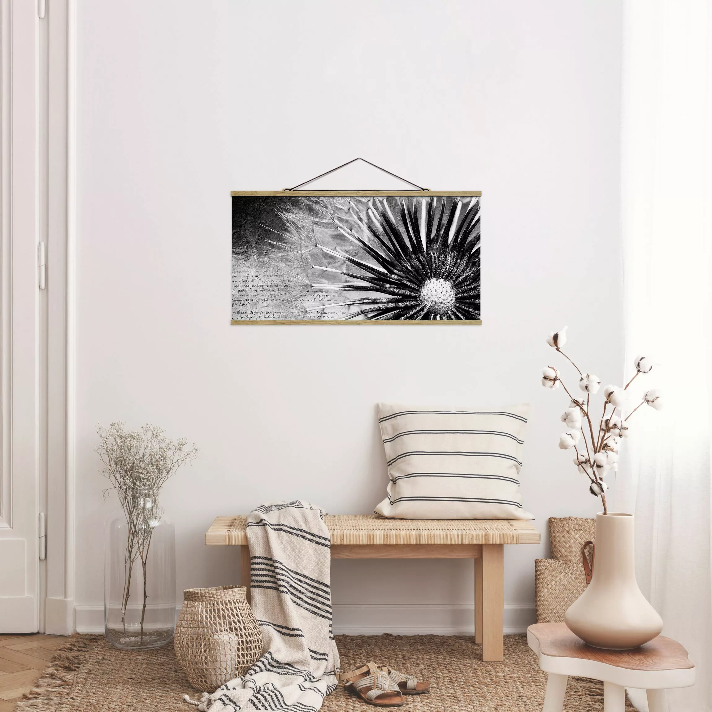 Stoffbild Blumen mit Posterleisten - Querformat Pusteblume Schwarz & Weiß günstig online kaufen