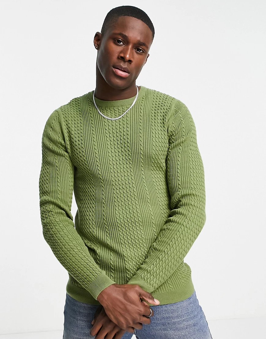 ASOS DESIGN – Leichter Strickpullover mit Zopfmuster in Khaki-Grün günstig online kaufen