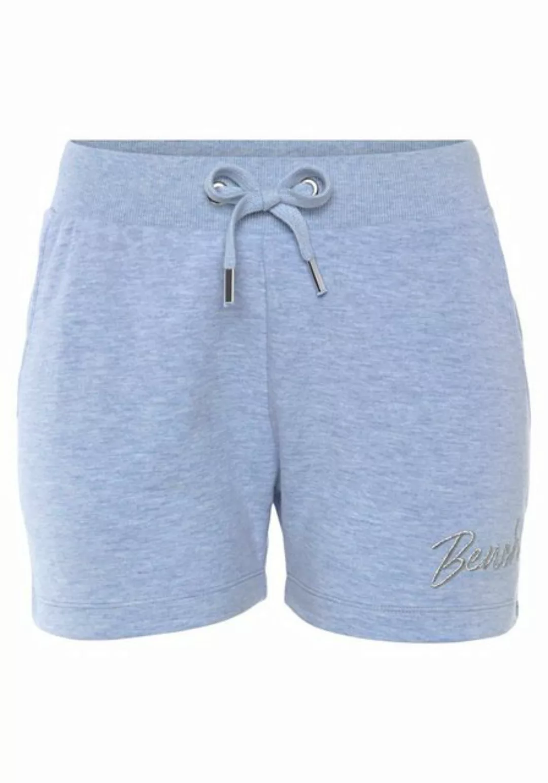 Bench. Loungewear Relaxshorts mit kleiner glänzenden Logostickerei, Loungew günstig online kaufen