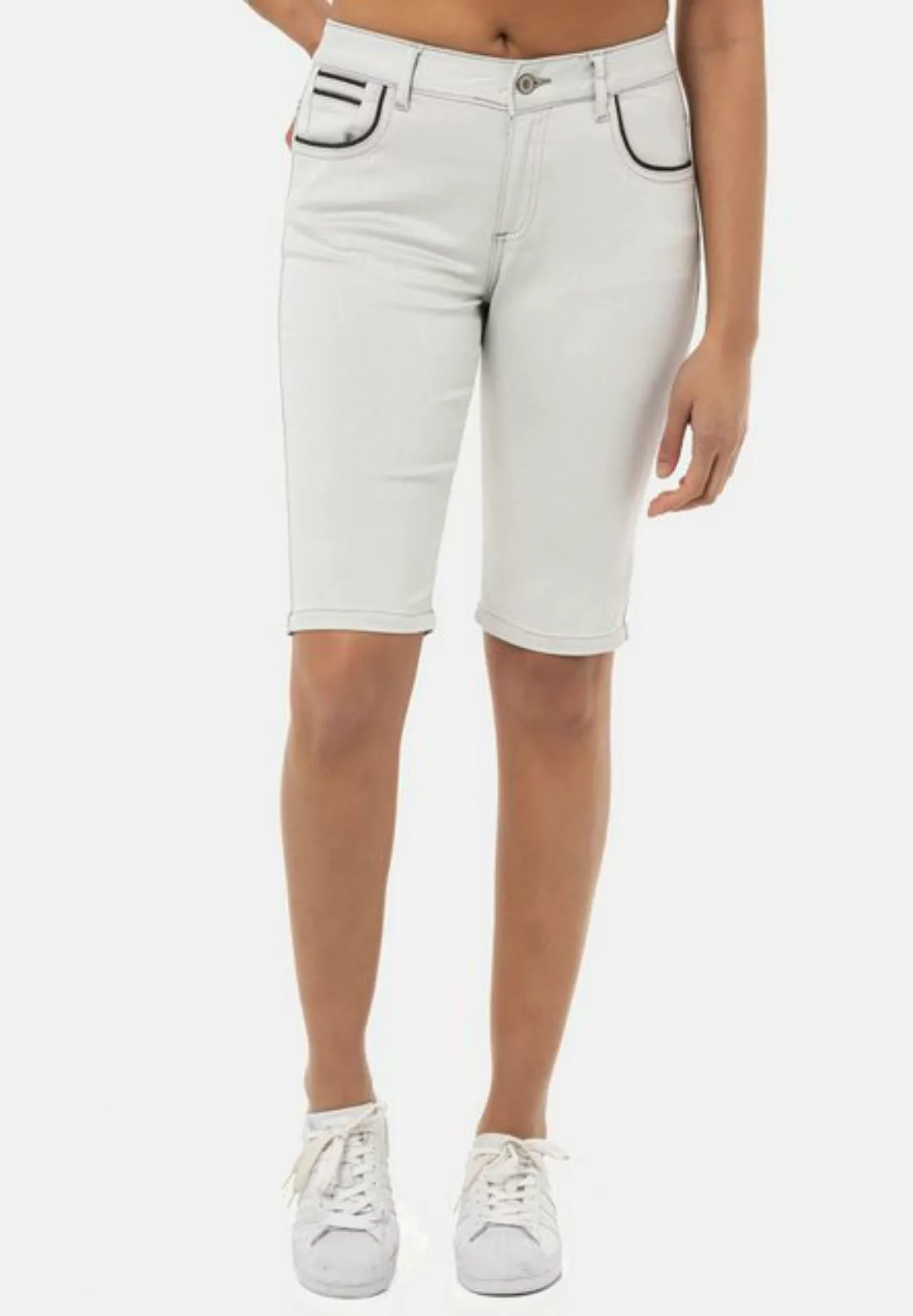 Cipo & Baxx Shorts in extravagantem Look günstig online kaufen