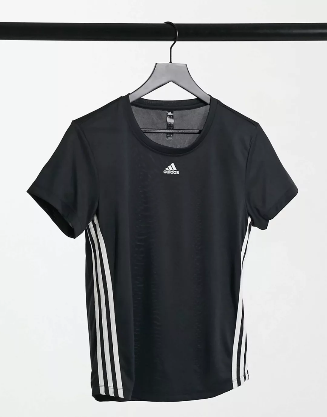 adidas – Training 3 – Gestreiftes T-Shirt in Schwarz günstig online kaufen
