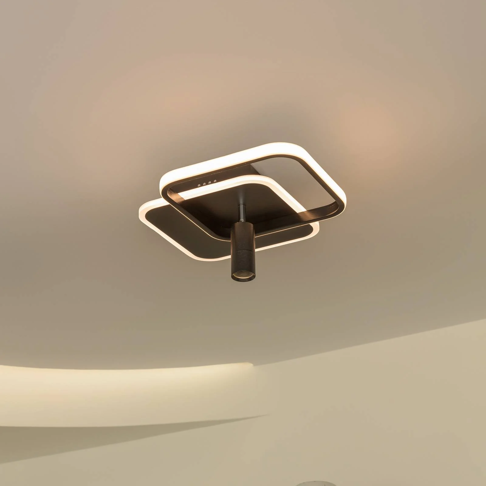 Lucande Tival LED-Deckenlampe eckig, 34cm, schwarz günstig online kaufen