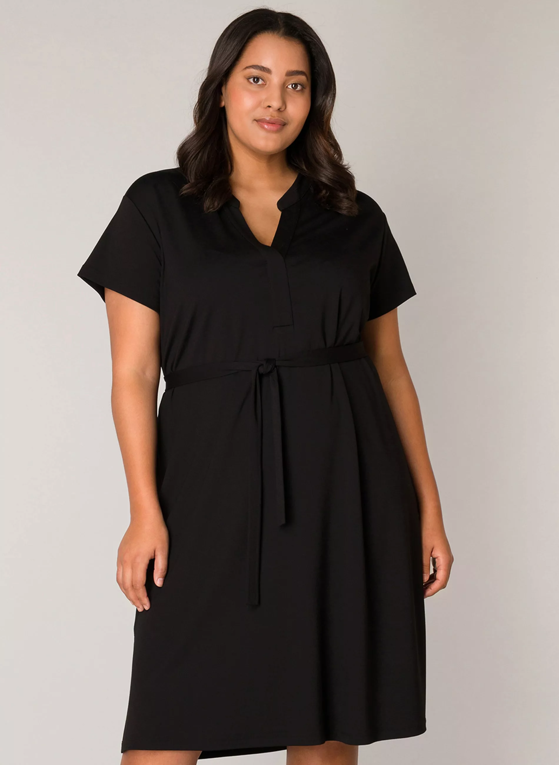 Base Level Curvy Sommerkleid, mit Bindegürtel günstig online kaufen