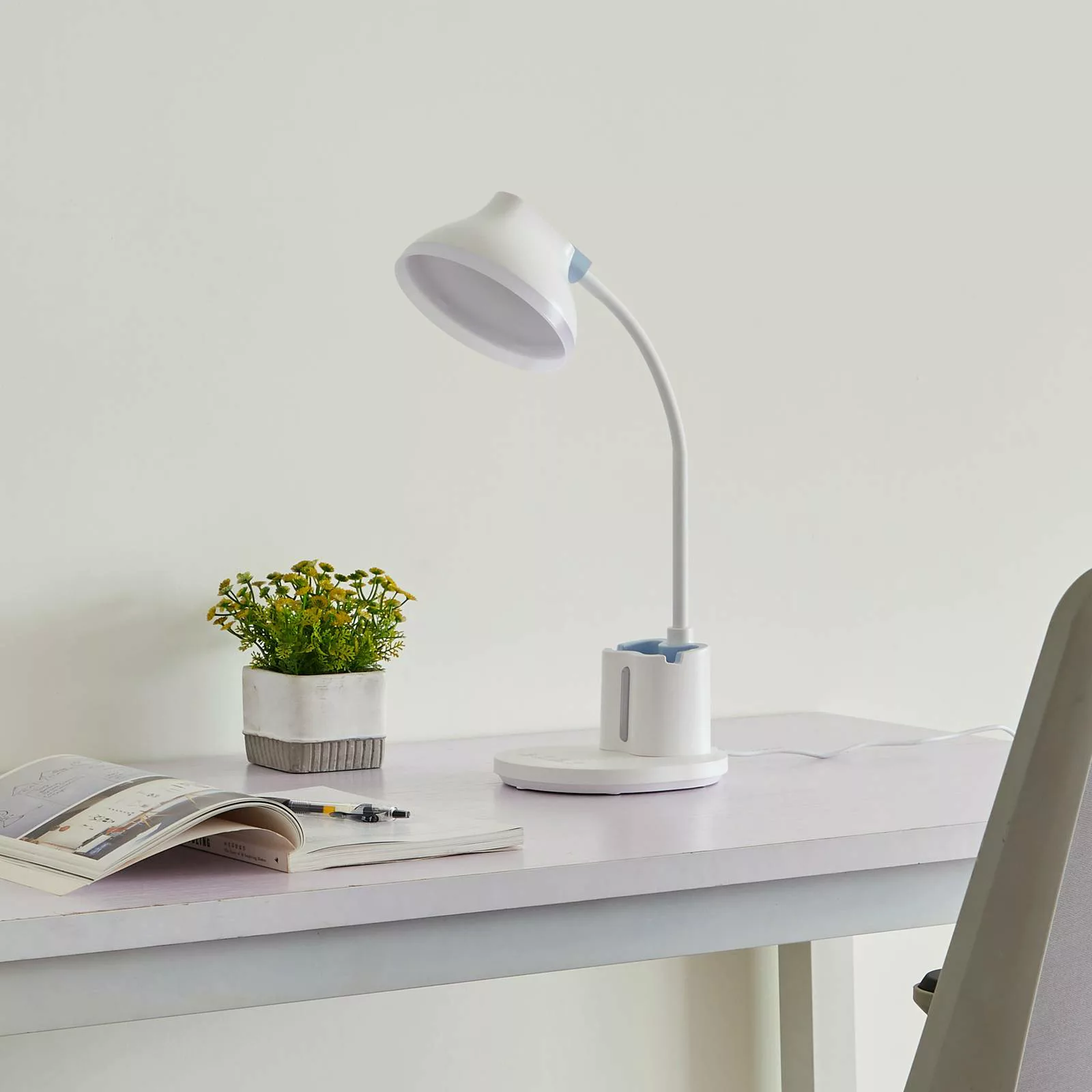 Lindby LED-Tischleuchte Zephyra, weiß, CCT, dimmbar günstig online kaufen