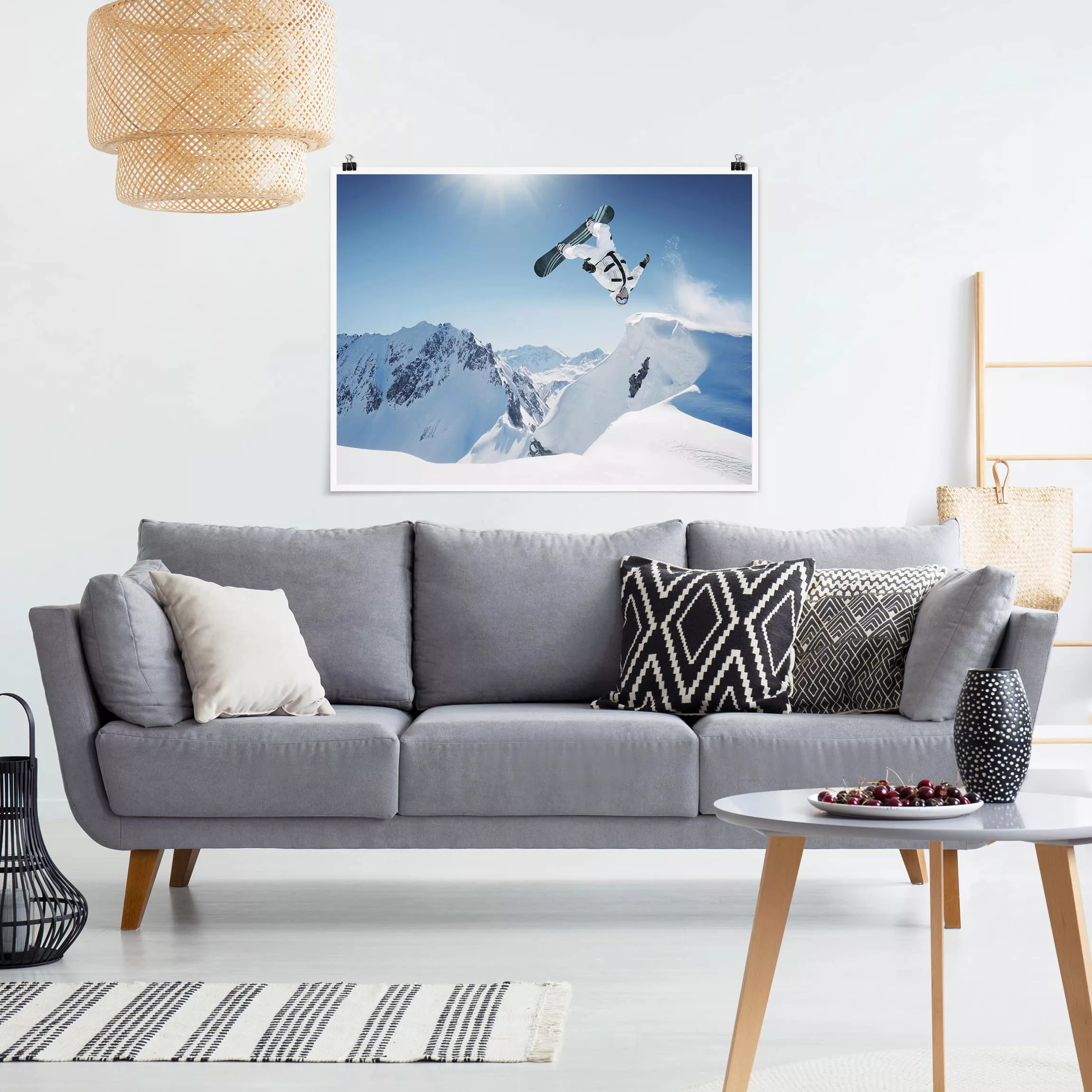 Poster Kinderzimmer - Querformat Fliegender Snowboarder günstig online kaufen