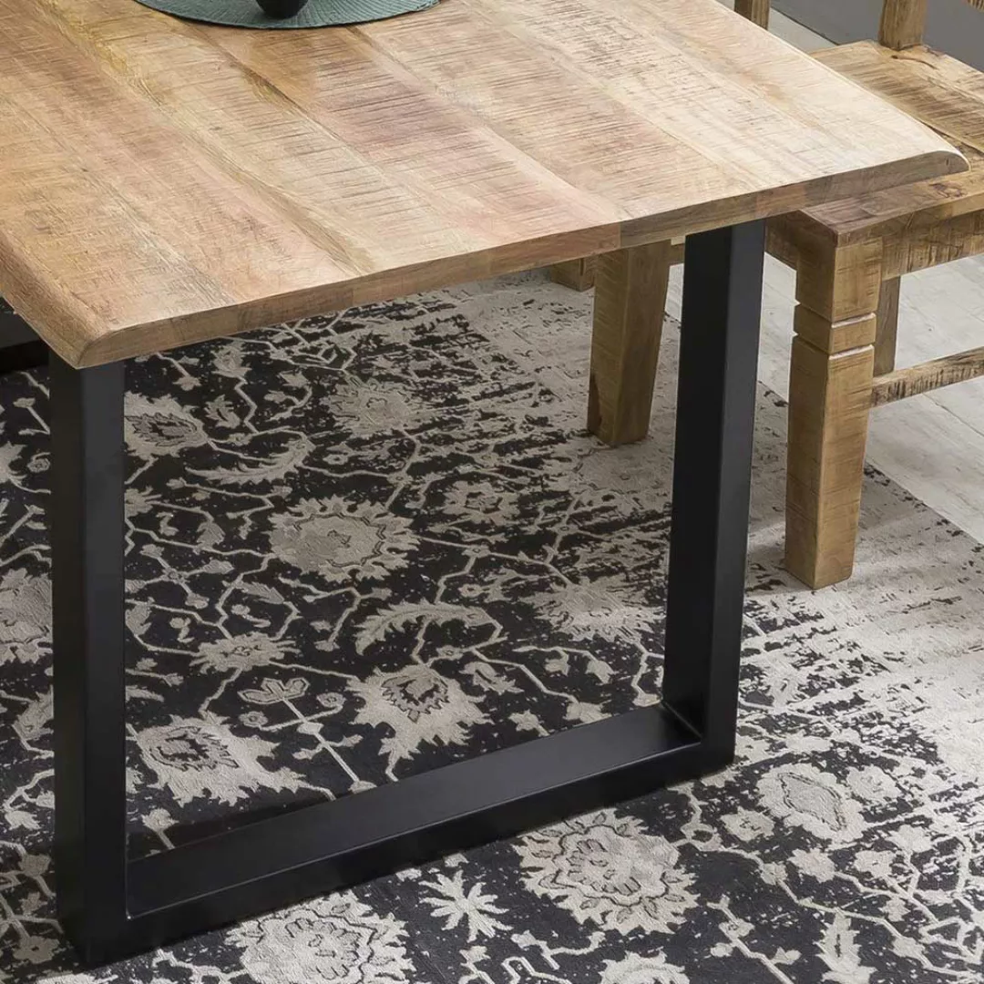 Baumkanten Tisch aus Mangobaum Massivholz und Stahl 160 cm breit günstig online kaufen