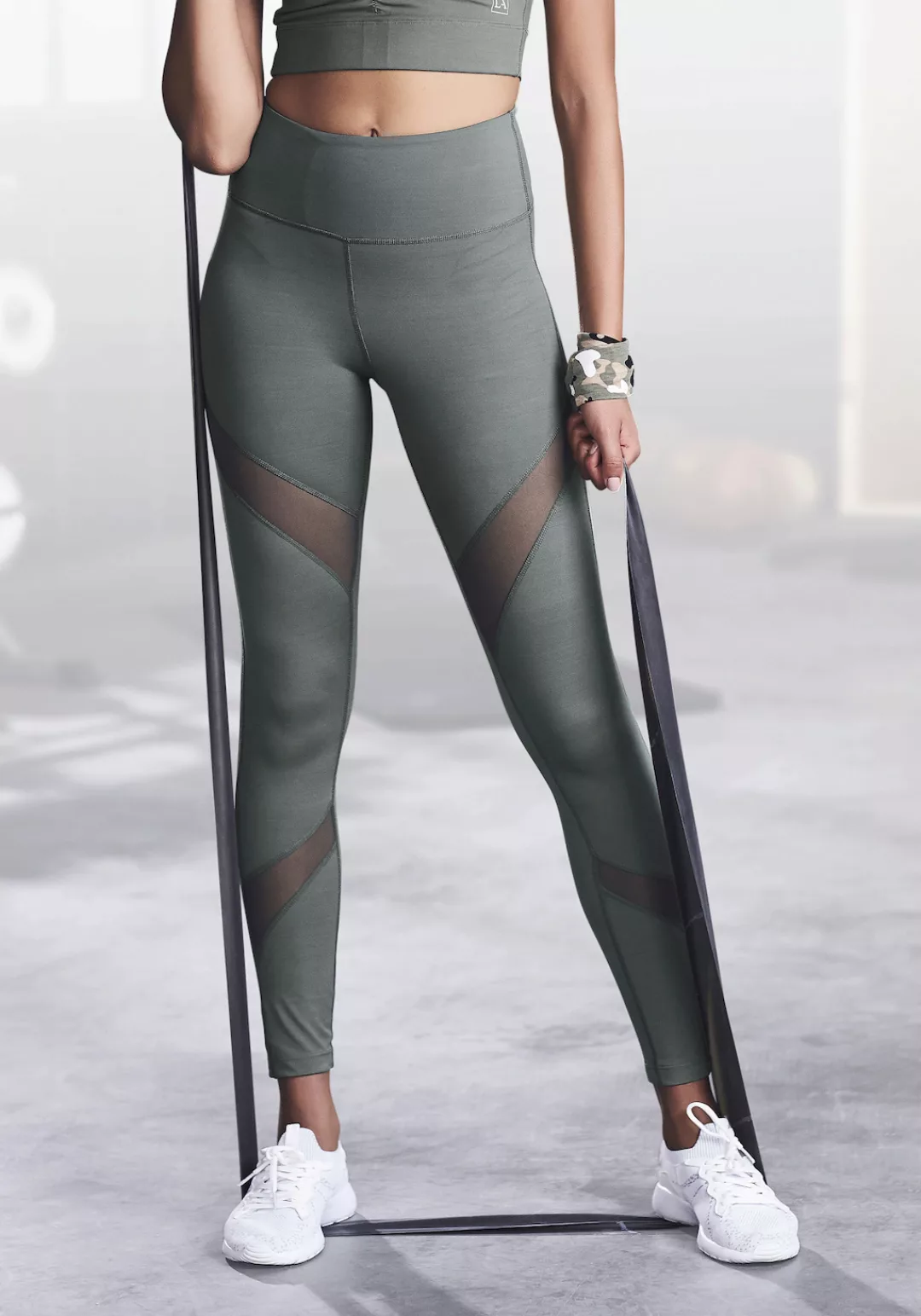 LASCANA ACTIVE Funktionsleggings, mit kleiner Raffung, Loungewear günstig online kaufen