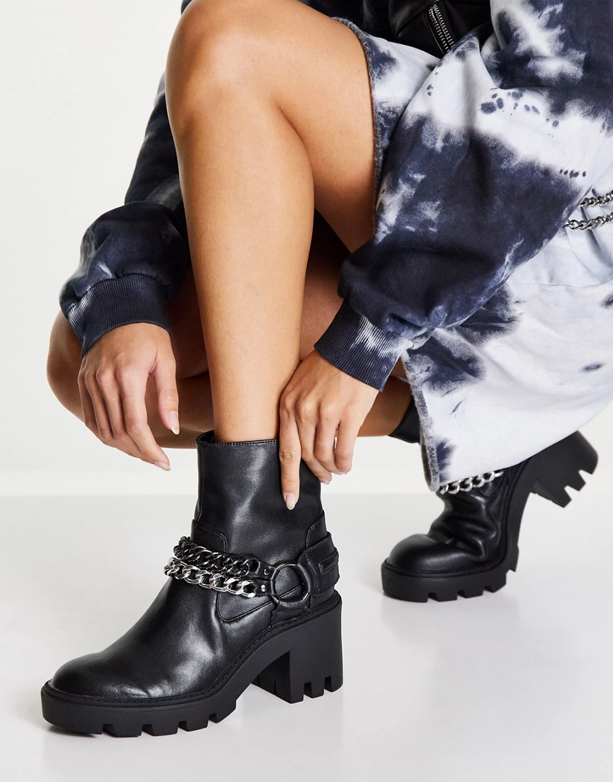 Steve Madden – Ramsay – Klobige Ankle-Boots aus Leder in Schwarz mit Absatz günstig online kaufen