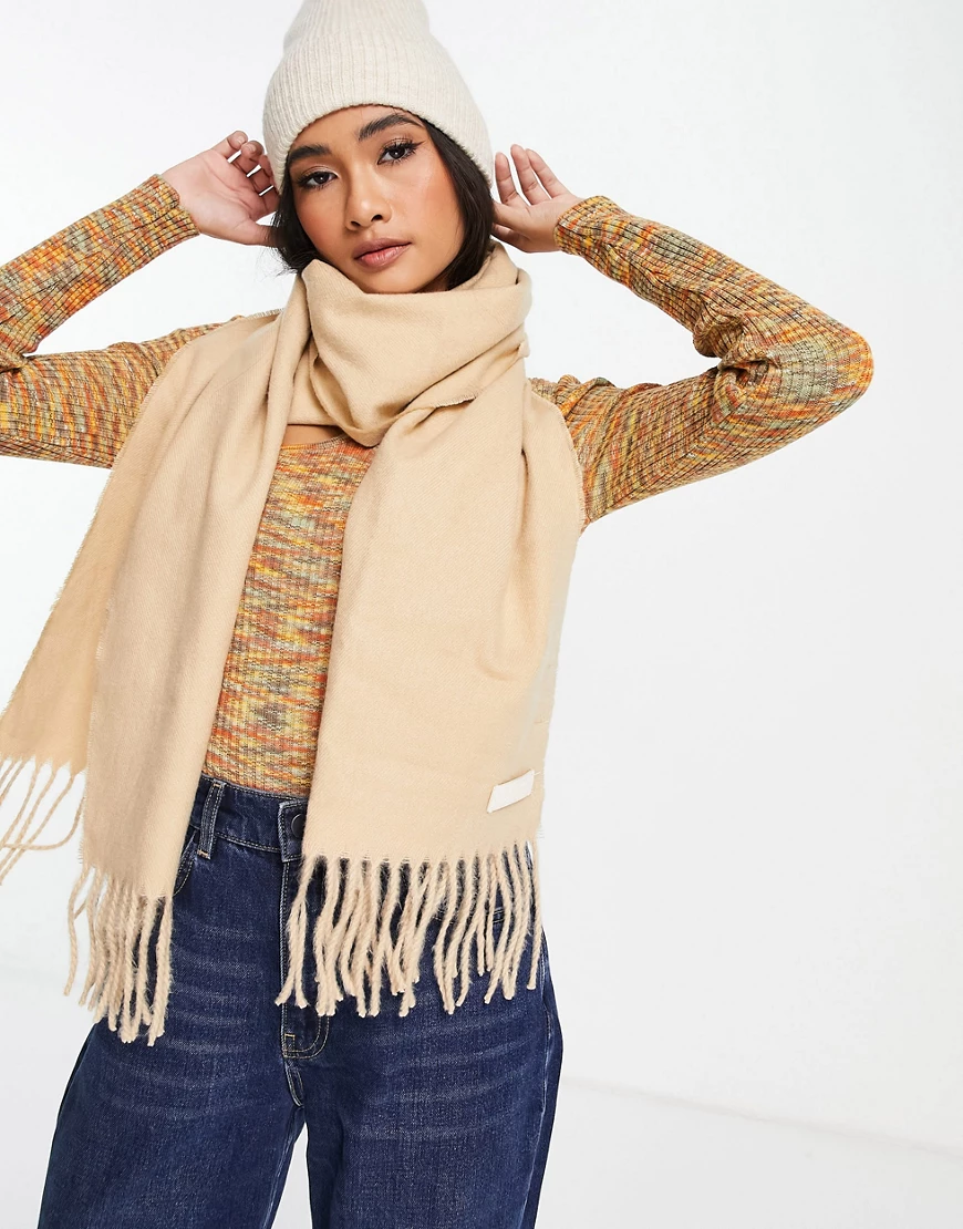 Topshop – Sehr weicher Schal aus recyceltem Material in Camel mit gewebter günstig online kaufen
