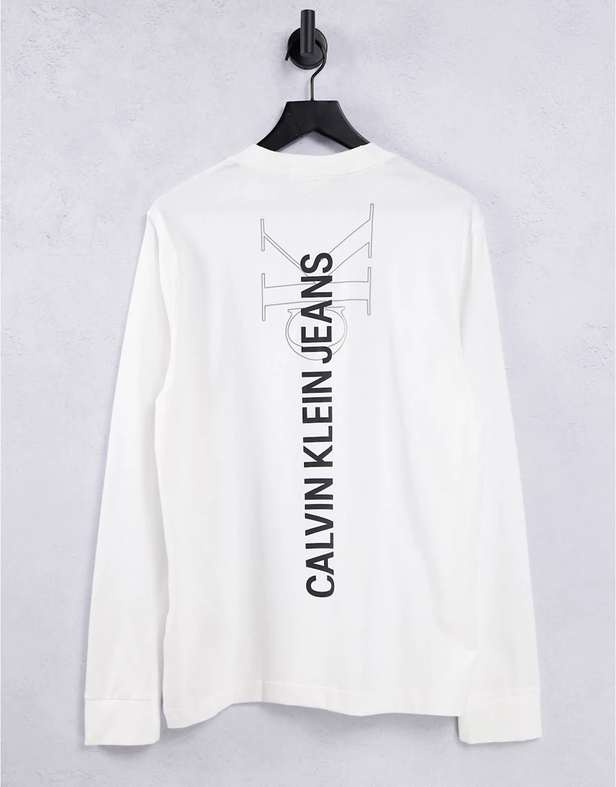 Calvin Klein Jeans – Institutional – Weißes, langärmliges Shirt mit Logo un günstig online kaufen