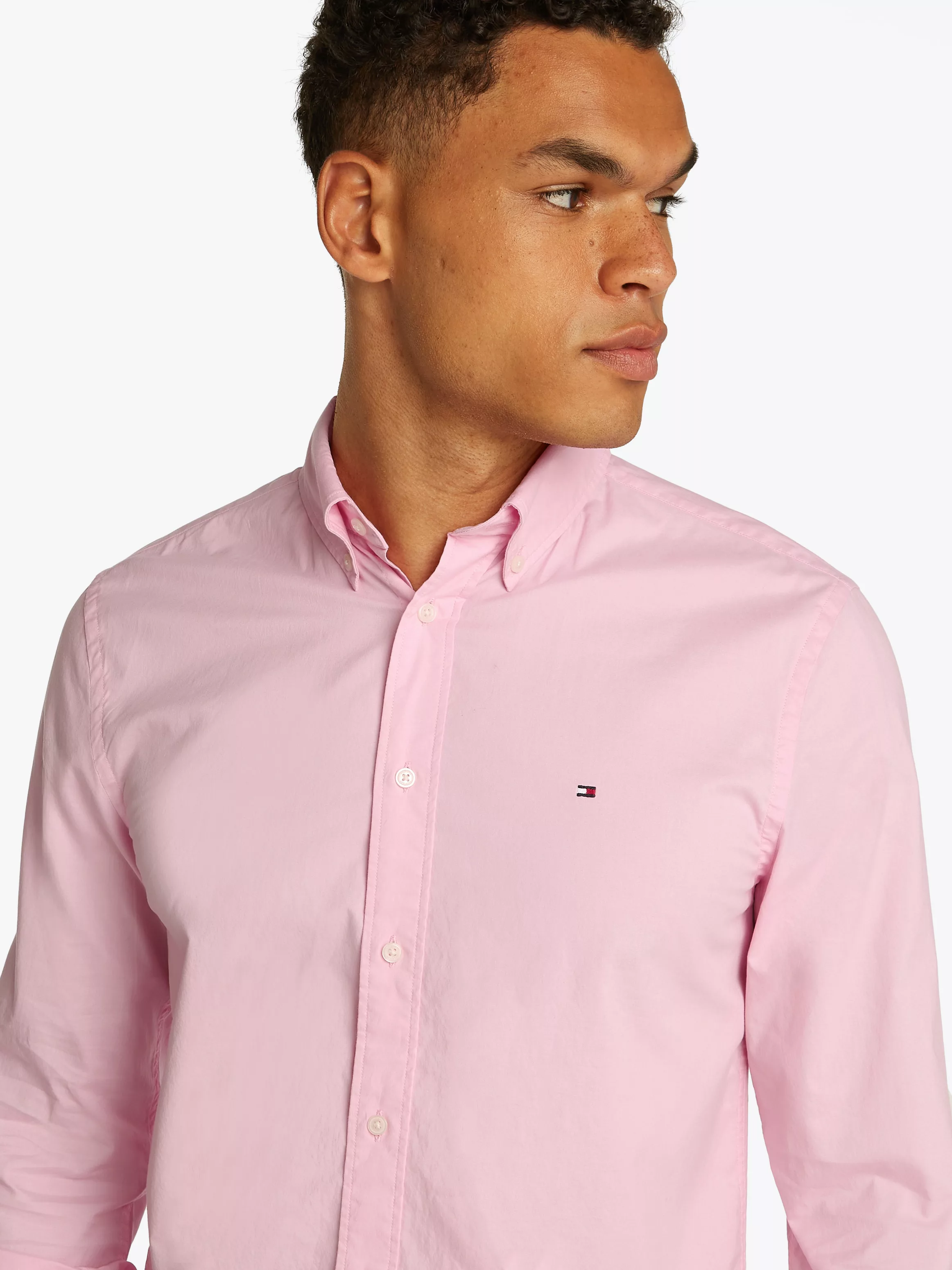 Tommy Hilfiger Businesshemd "FLEX POPLIN SOLID RF SHIRT 1", mit Logosticker günstig online kaufen