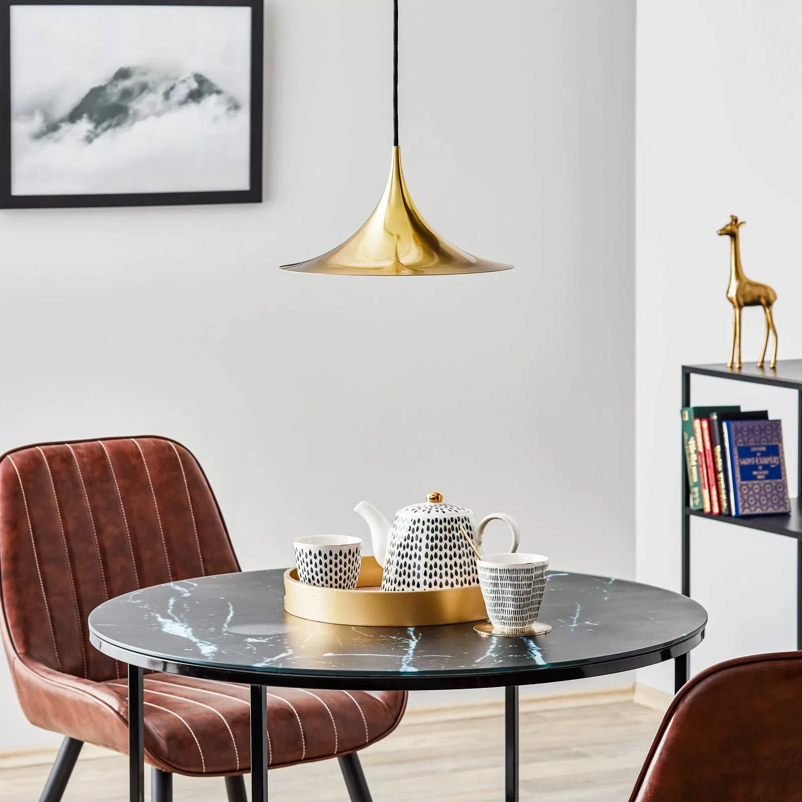 GUBI Hängeleuchte Semi, Ø 30 cm, schwarz günstig online kaufen