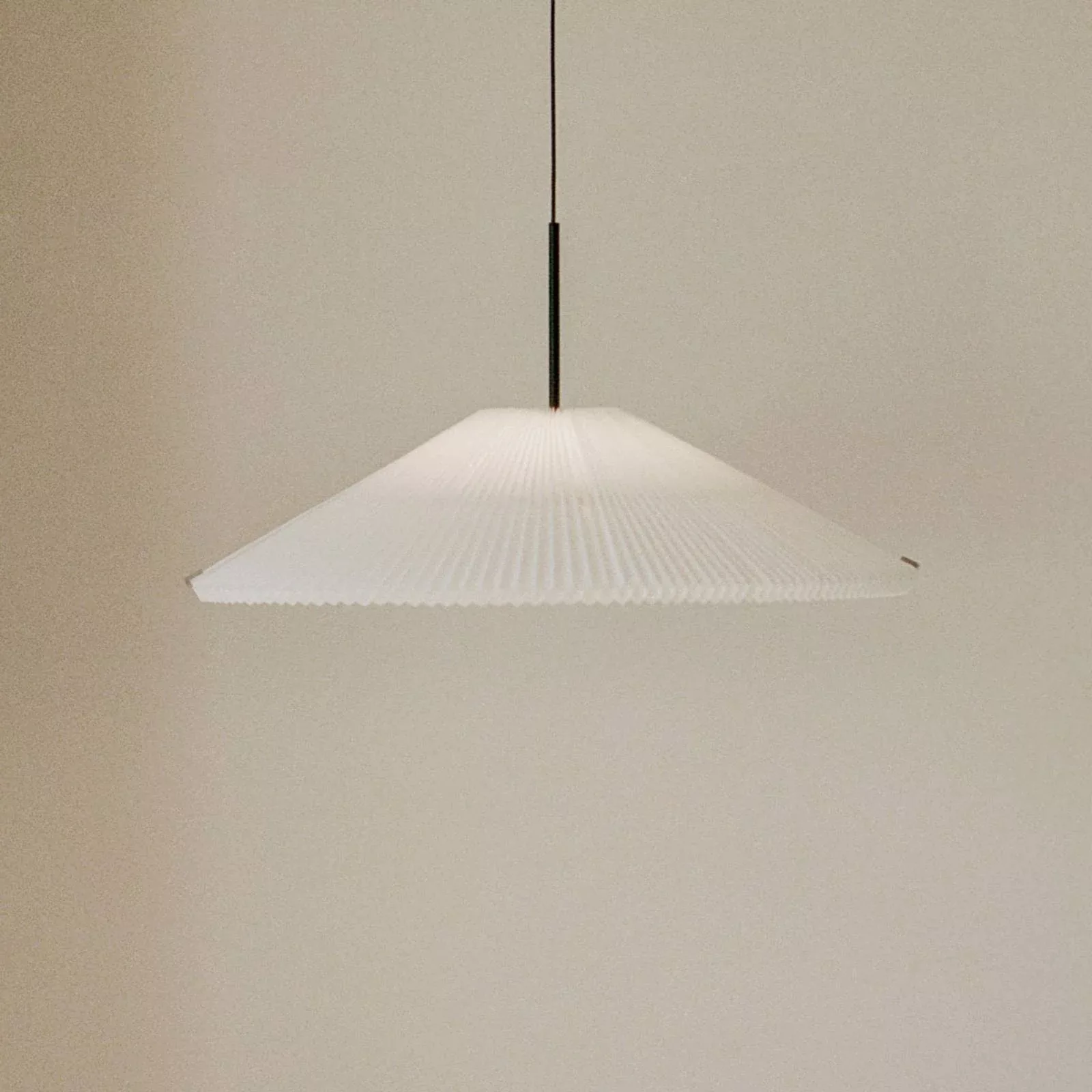 New Works LED-Hängeleuchte Nebra, Ø 70 cm, weiß, anpassbar günstig online kaufen