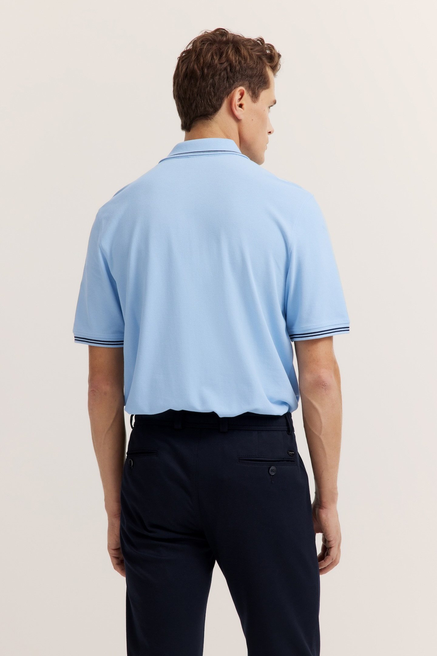 bugatti Poloshirt, mit Kontraststreifen und Bruststickerei günstig online kaufen