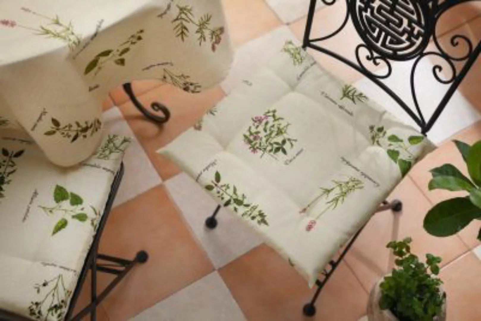 HOME Living Stuhlkissen SPAR-SET 2x Kräuter Gartenstuhlauflagen beige günstig online kaufen