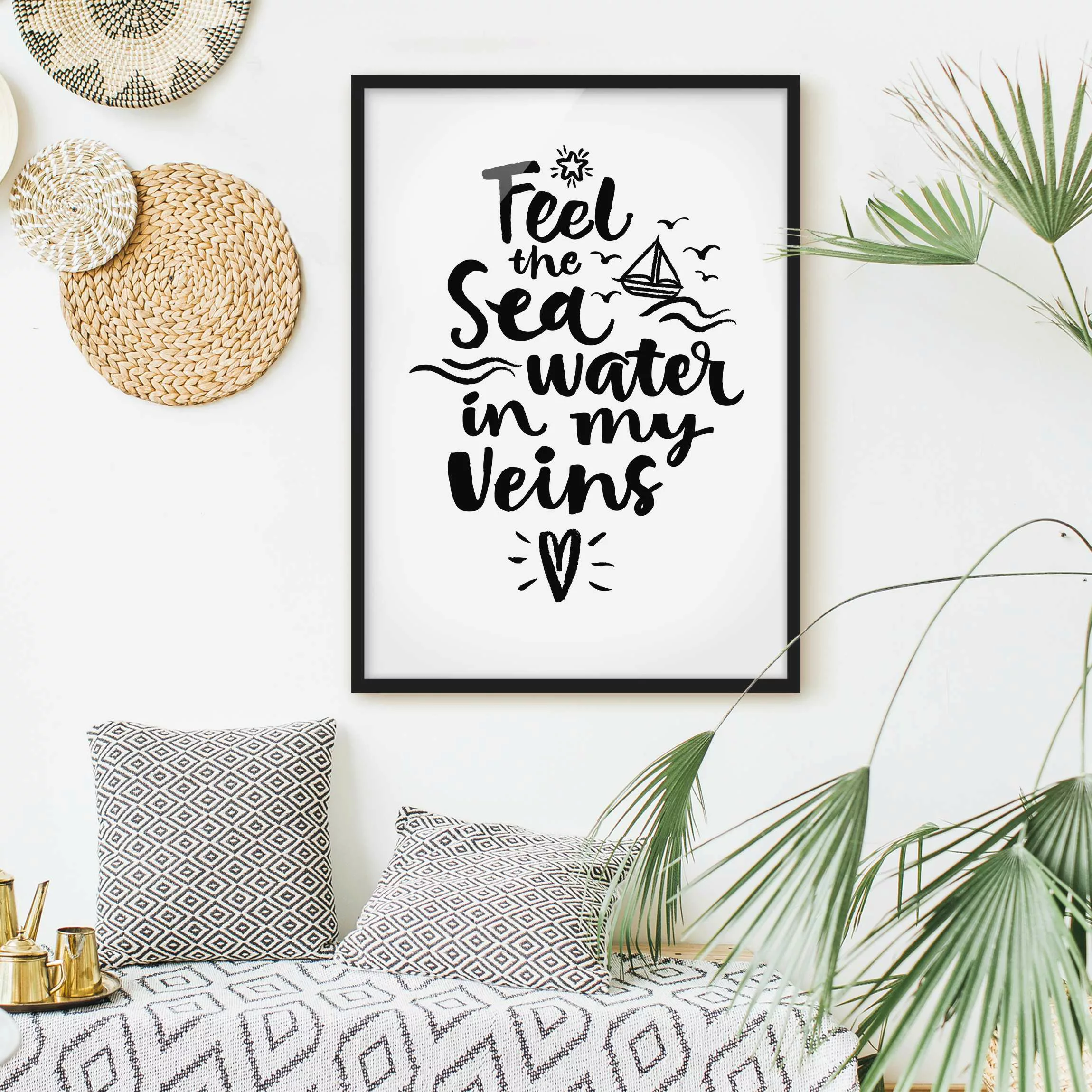 Bild mit Rahmen Spruch - Hochformat I feel the sea water in my veins günstig online kaufen