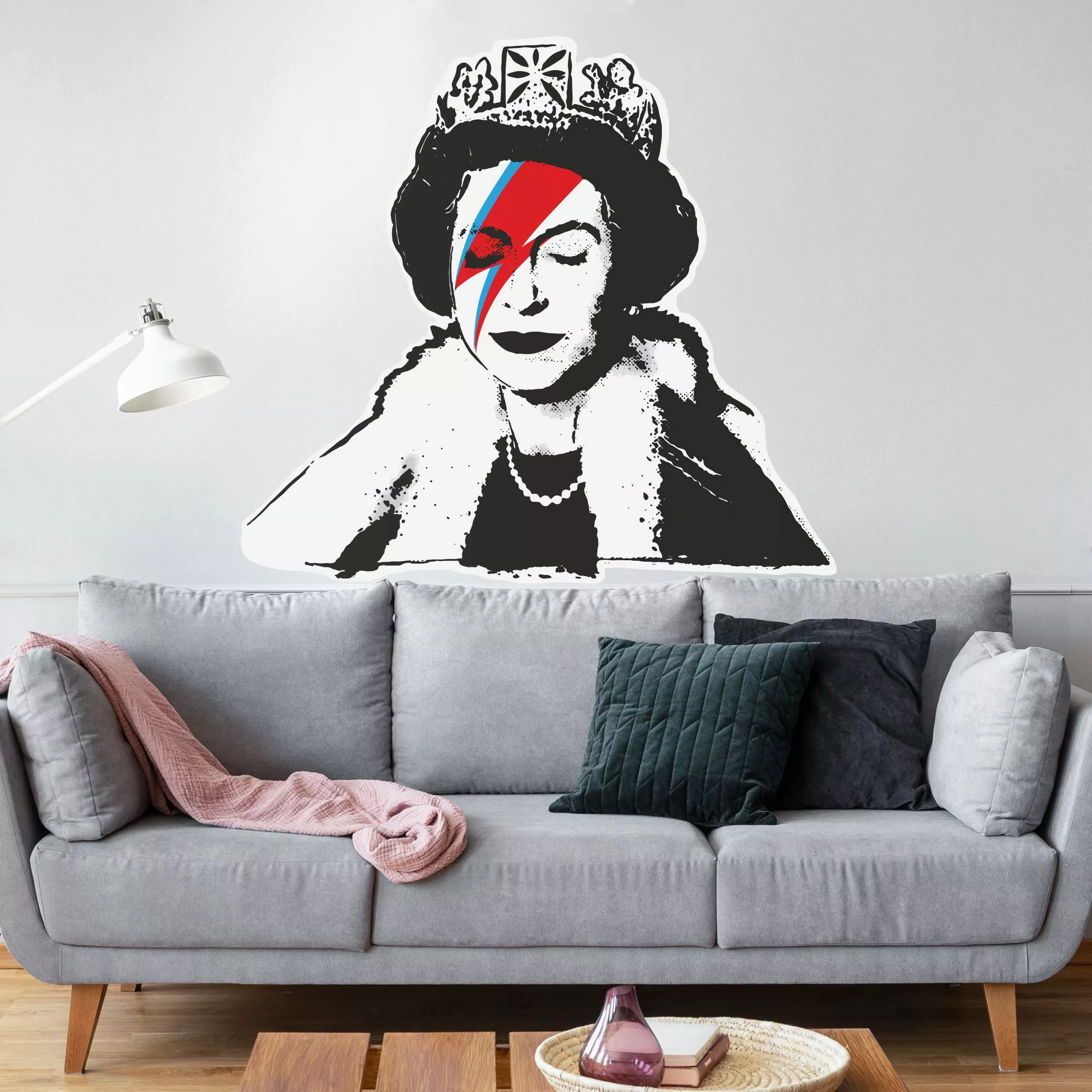 Wandtattoo Queen Lizzie Stardust - Brandalised ft. Graffiti by Banksy günstig online kaufen