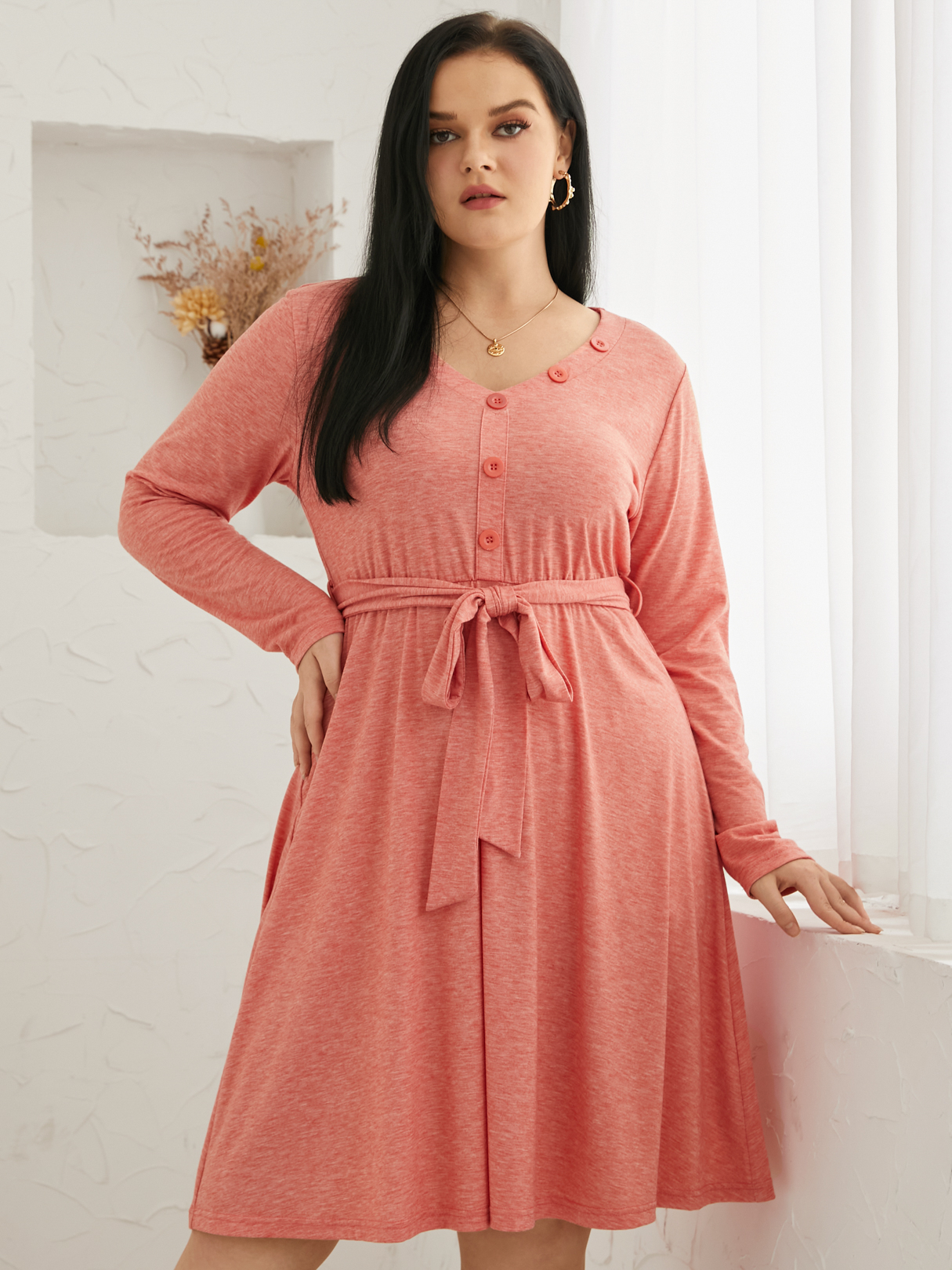 YOINS Plus Size V-Ausschnitt Gürtel Design Knopfdesign Kleid zum Binden Des günstig online kaufen