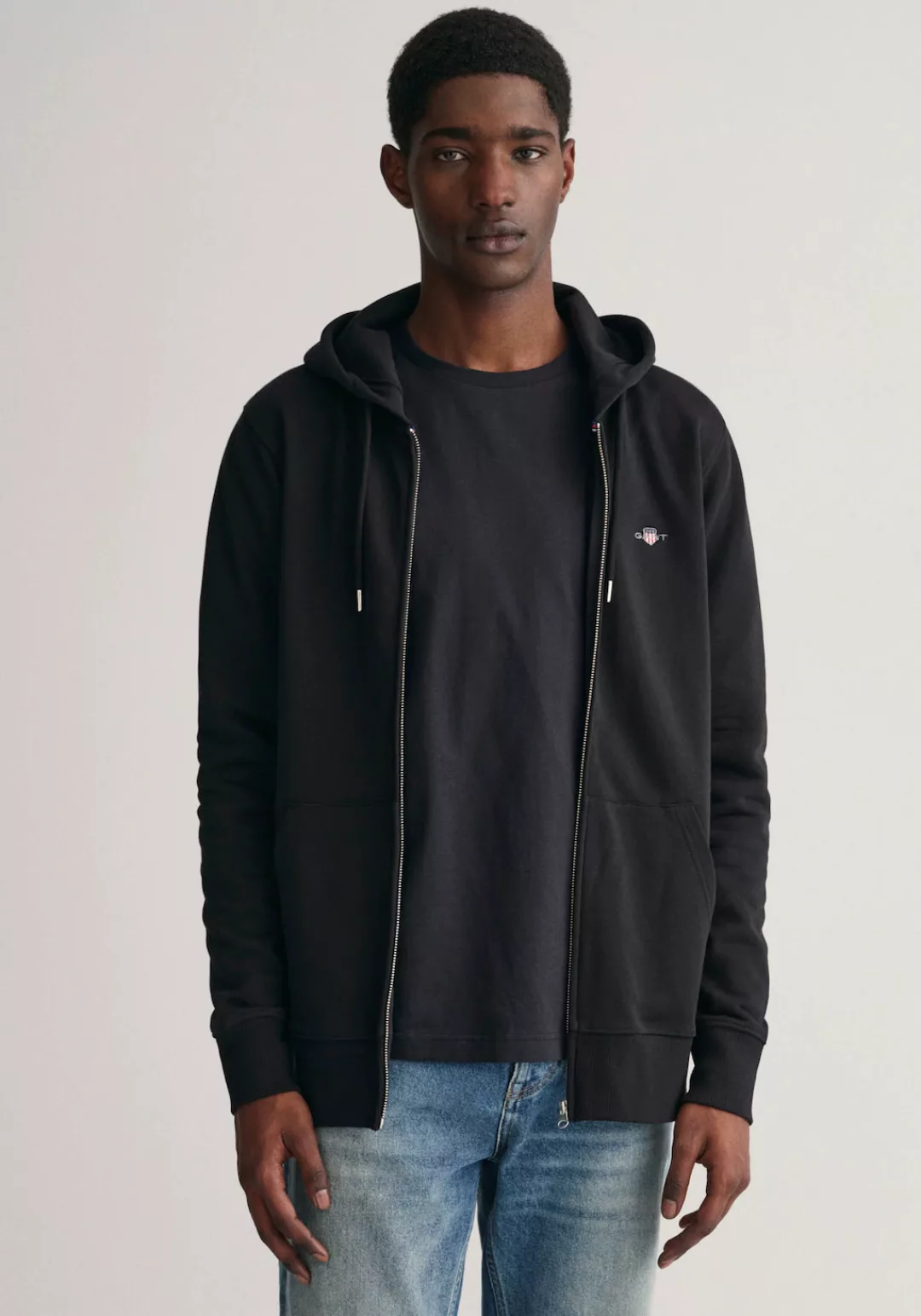 Gant Kapuzensweatjacke "REG SHIELD FULL ZIP HOODIE", mit Logostickerei auf günstig online kaufen