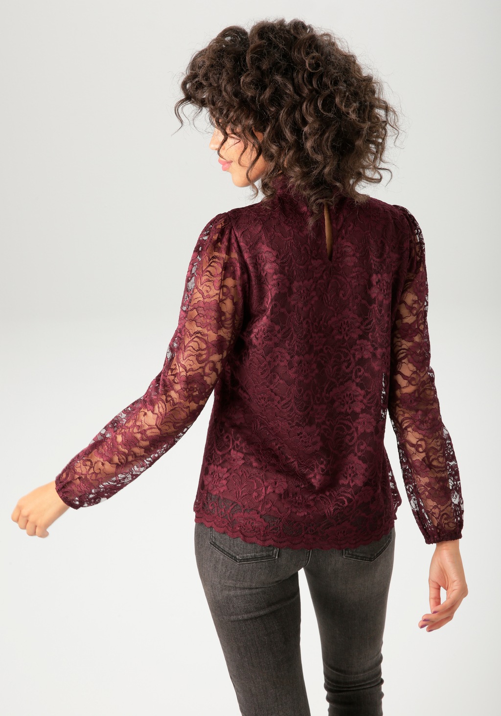 Aniston CASUAL Spitzenbluse, aufwändig mit edlen Rosen verziert - NEUE KOLL günstig online kaufen
