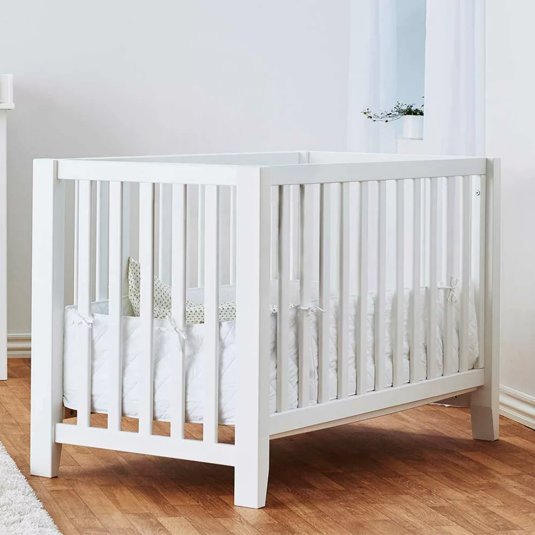 Babybett Babygitterbett höhenverstellbar mit Vierfußgestell aus Holz günstig online kaufen