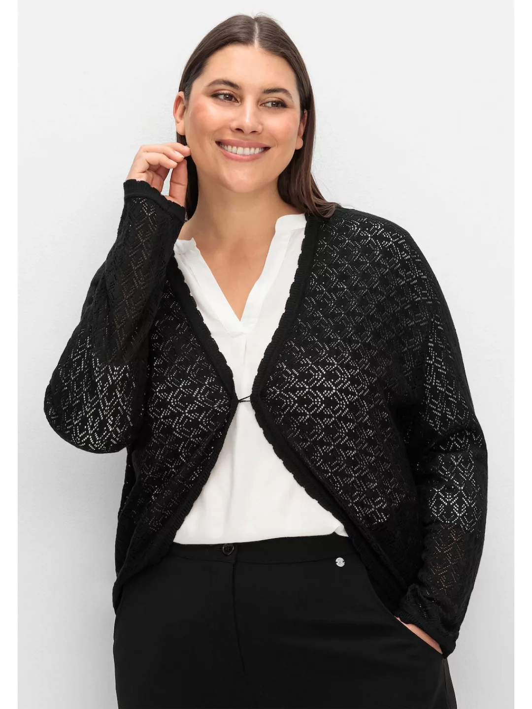 Sheego Strickjacke "Große Größen", mit leicht transparentem Ajourstrickmust günstig online kaufen