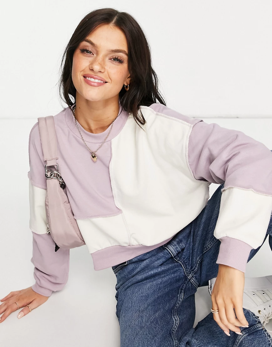 Monki – Buntes Patchwork-Sweatshirt günstig online kaufen