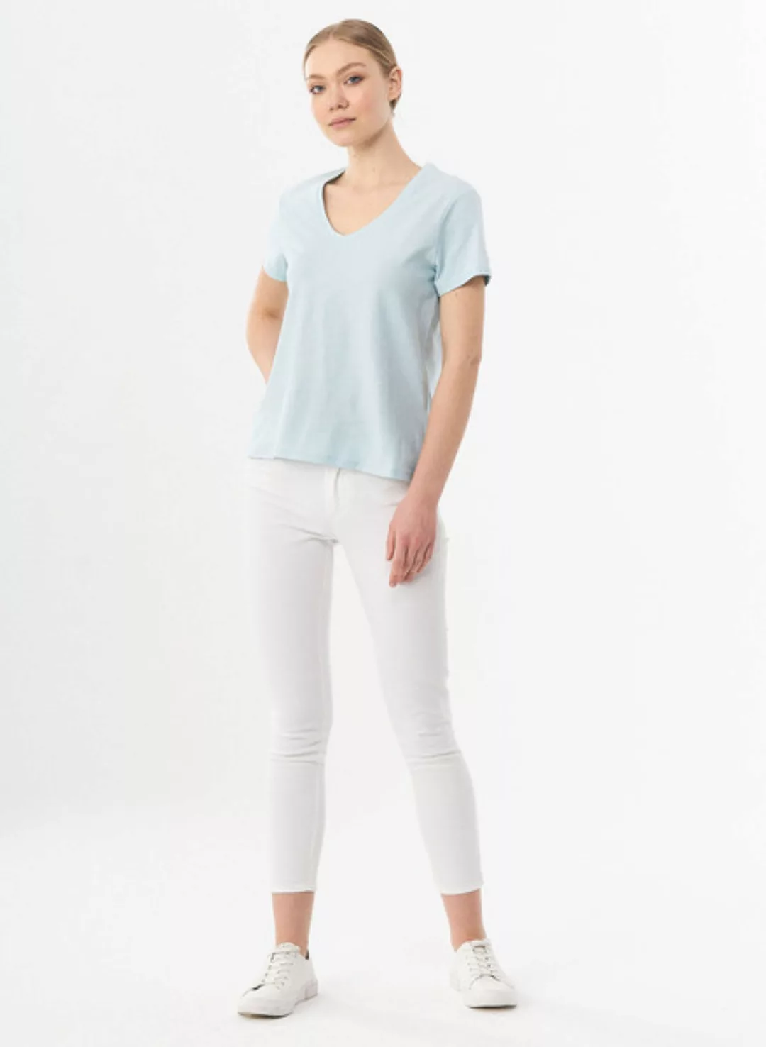 Damen Basic T-shirt Aus Bio-baumwolle Mit V-ausschnitt günstig online kaufen
