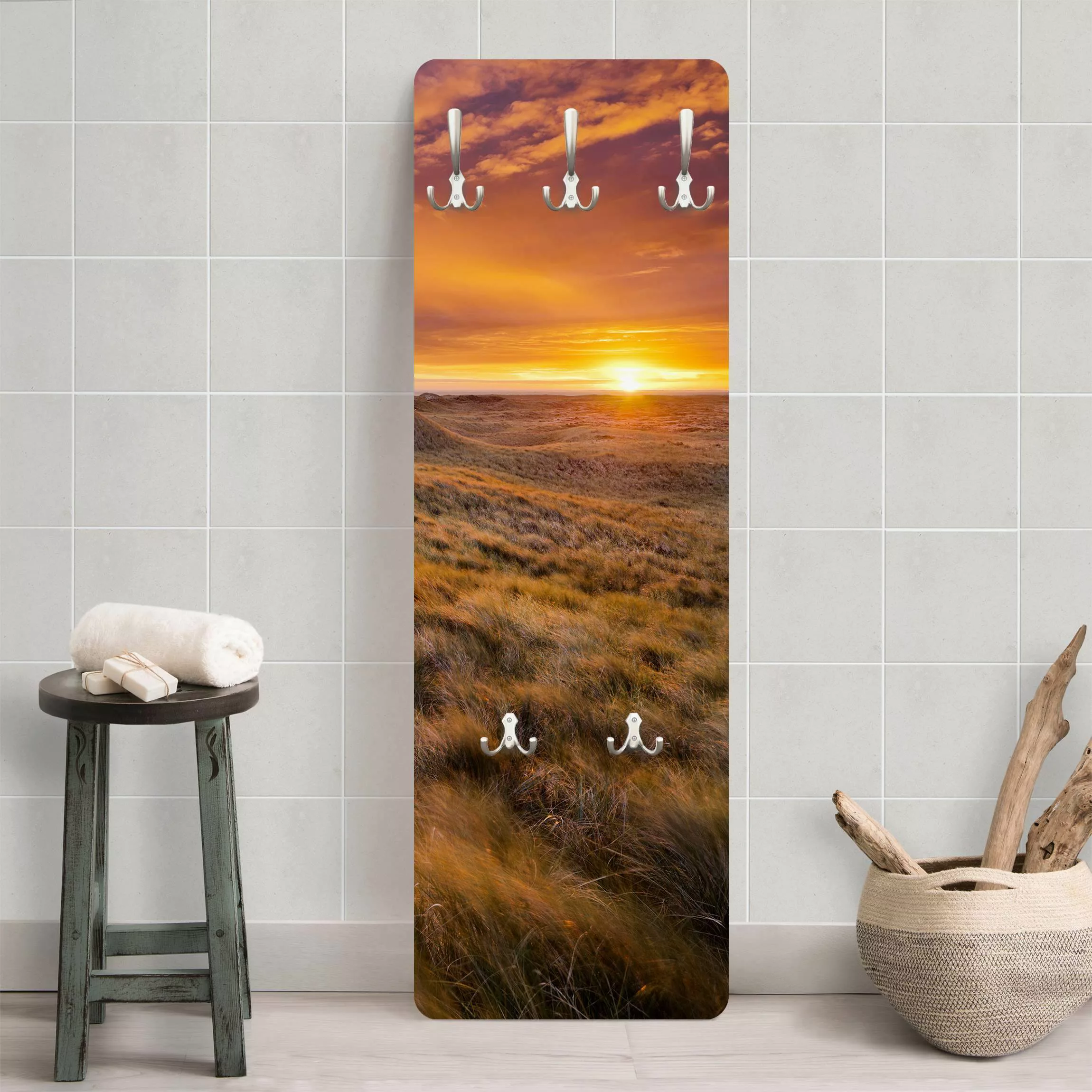 Wandgarderobe Holzpaneel Natur & Landschaft Sonnenaufgang am Strand auf Syl günstig online kaufen