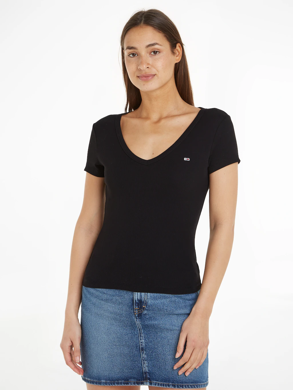 Tommy Jeans Kurzarmshirt "TJW SLIM ESSENTIAL RIB V SS", mit gerippter Struk günstig online kaufen