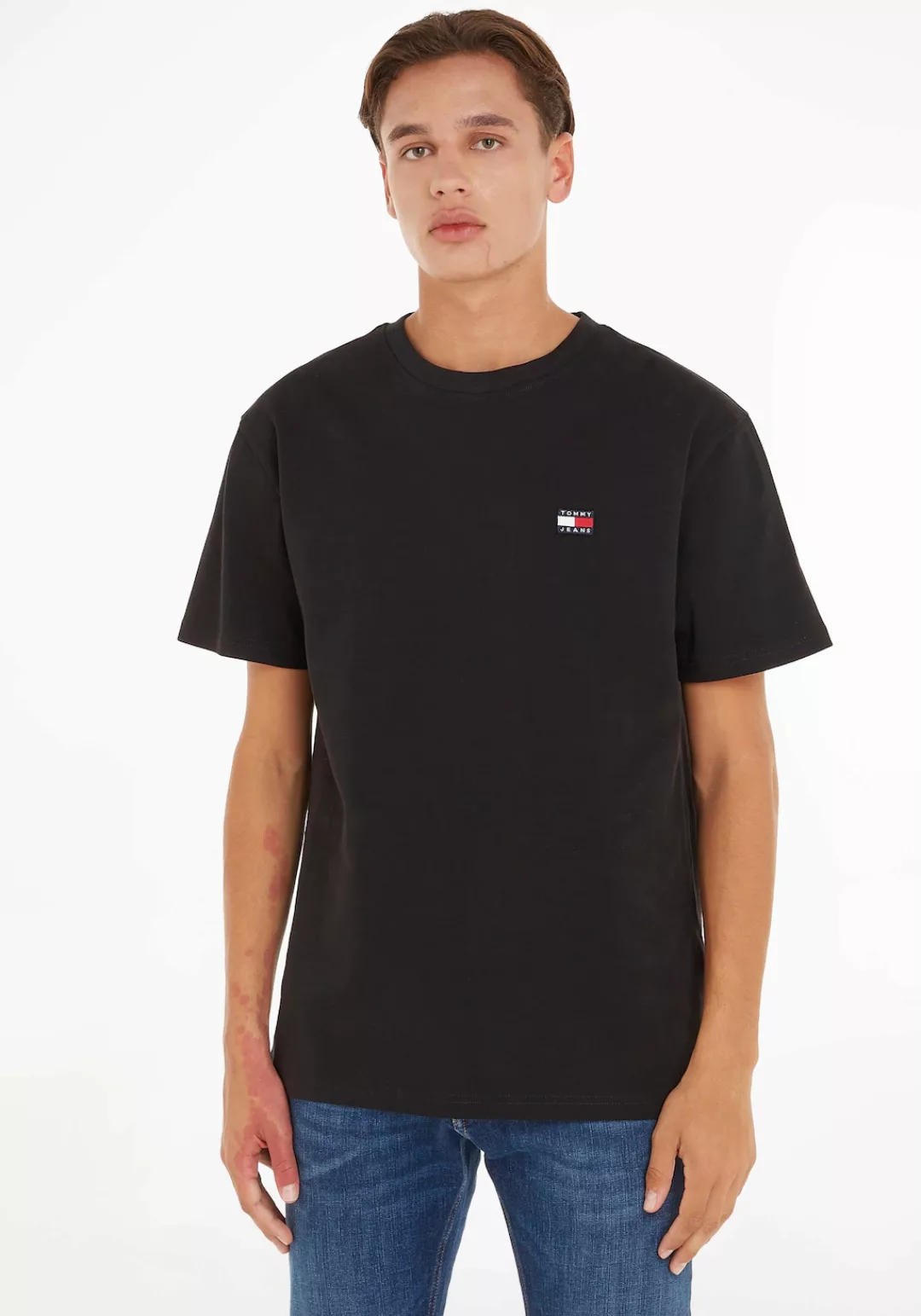 Tommy Jeans T-Shirt TJM CLSC TOMMY XS BADGE TEE mit Rundhalsausschnitt günstig online kaufen