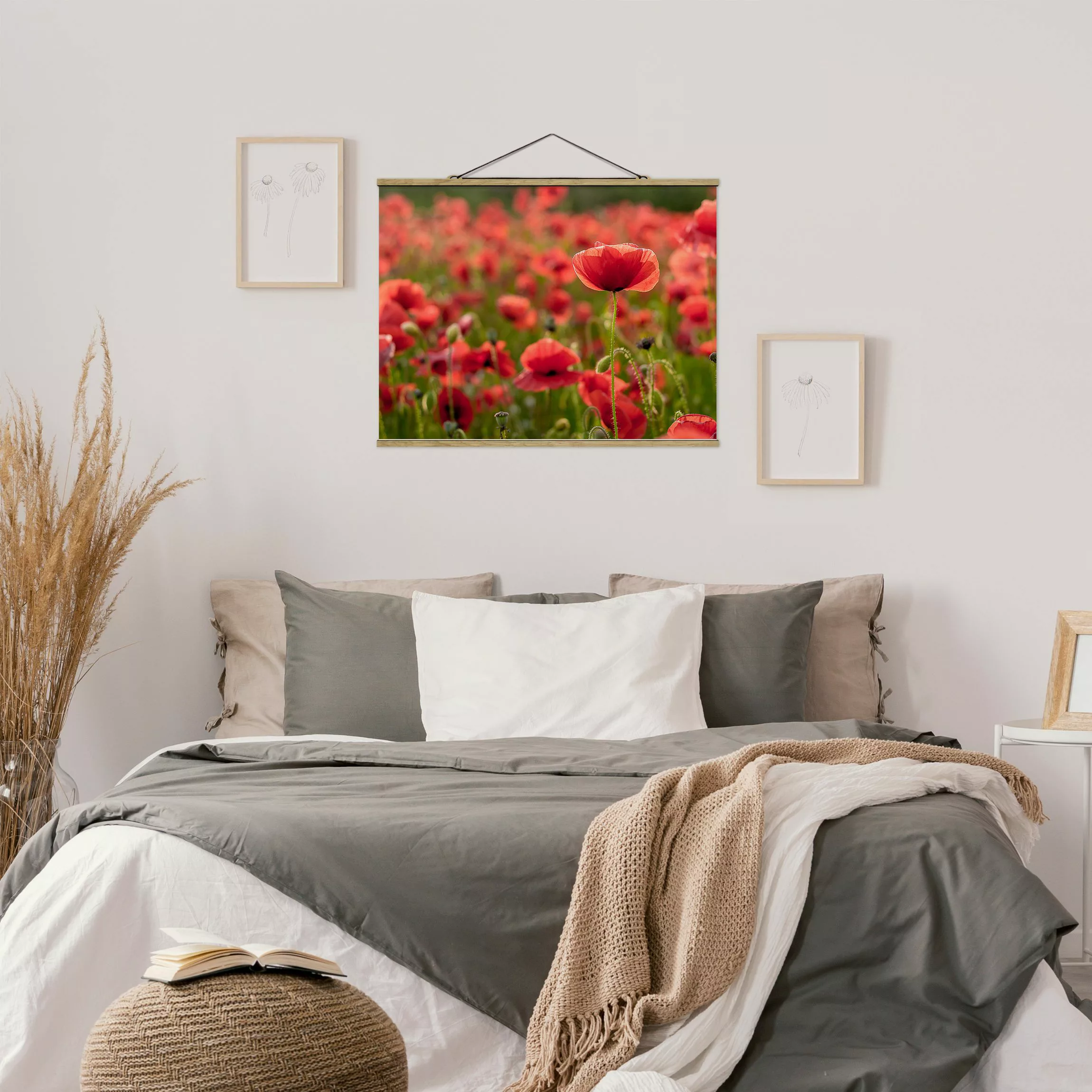 Stoffbild Blumen mit Posterleisten - Querformat Mohnfeld im Sonnenlicht günstig online kaufen