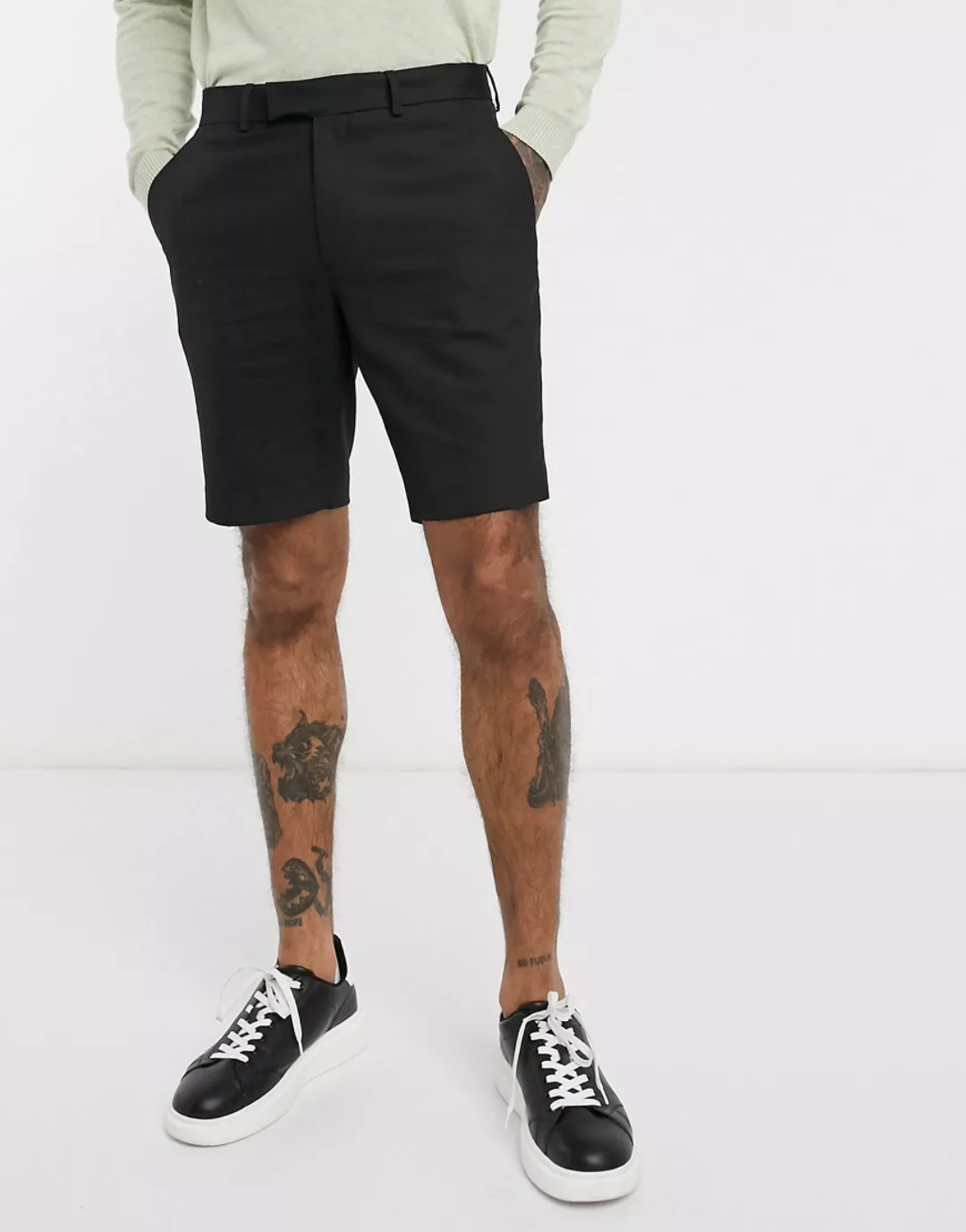 ASOS DESIGN – Schmale, mittellange, elegante Shorts in Schwarz günstig online kaufen