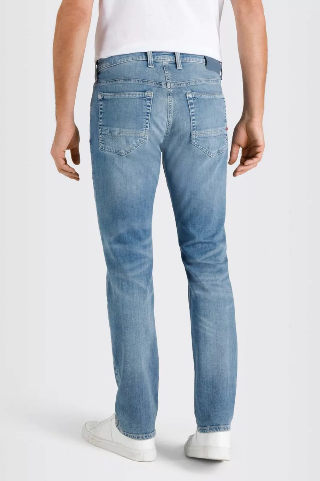 MAC Jeans Arne Pipe Hellblau - Größe W 36 - L 34 günstig online kaufen