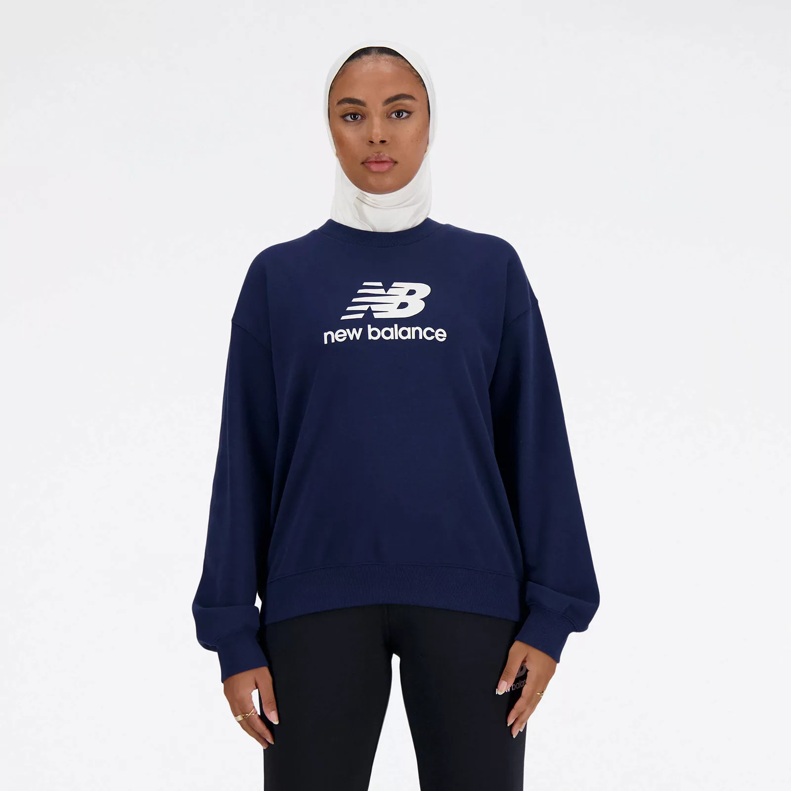 New Balance Kapuzensweatshirt "SPORT ESSENTIALS FRENCH TERRY LOGO CREW" günstig online kaufen