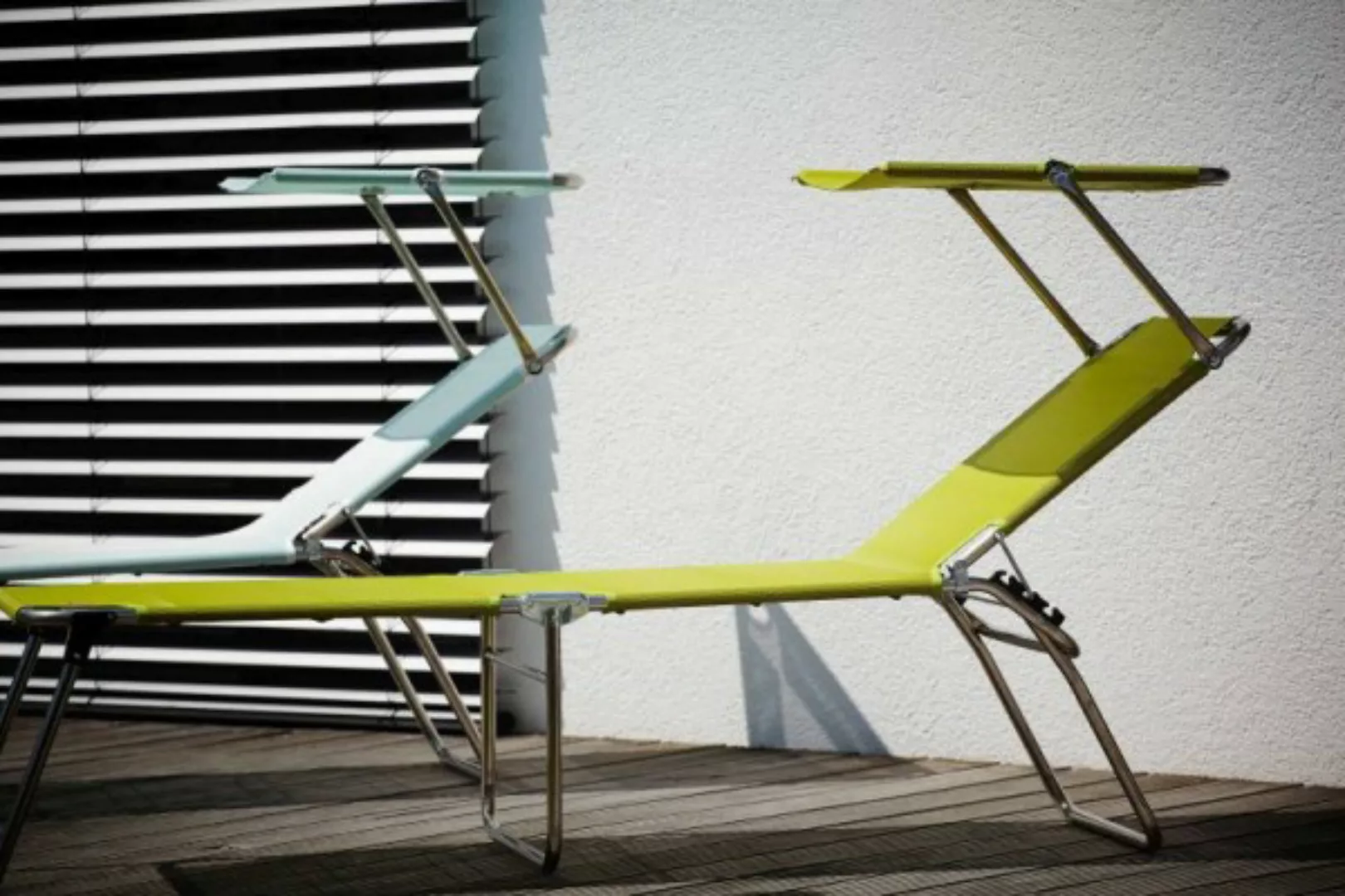 Fiam Amigo 40+ -Sun - Dreibeinliege mit Sonnendach silbergrau günstig online kaufen