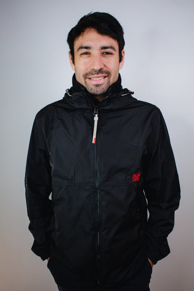 Superdry Outdoorjacke Winddichte Jacke mit Kapuze SUPERDRY schwarz günstig online kaufen