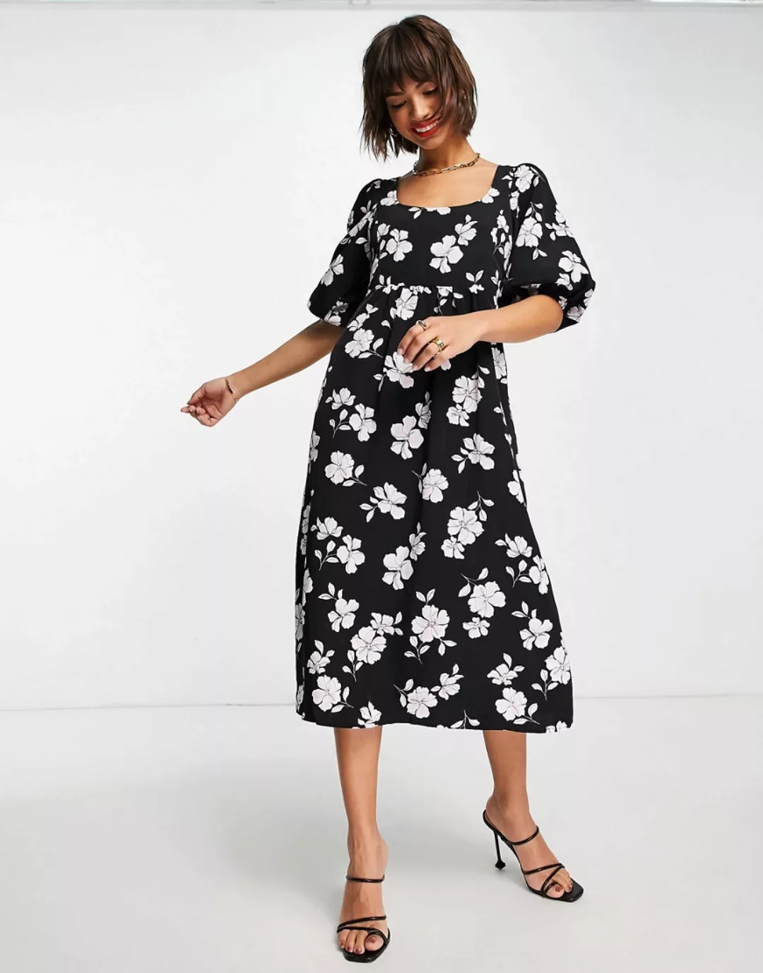 Fashion Union – Midaxi-Kleid mit U-Ausschnitt und Bindedetail am Rücken-Meh günstig online kaufen