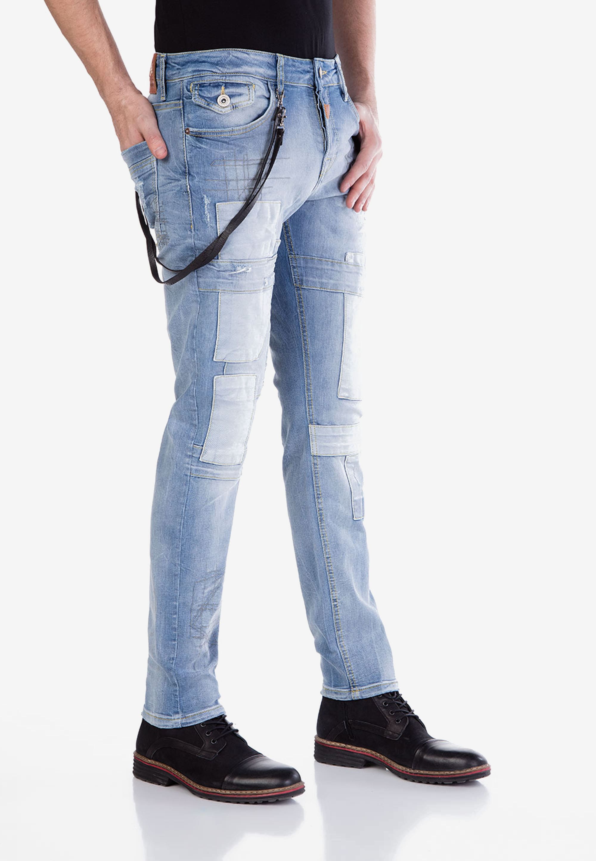 Cipo & Baxx Slim-fit-Jeans, mit Aufnäher günstig online kaufen