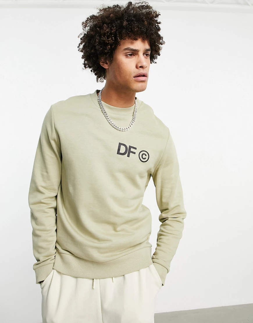 ASOS – Dark Future – Sweatshirt in Sand mit Logoprint auf Brusthöhe-Neutral günstig online kaufen