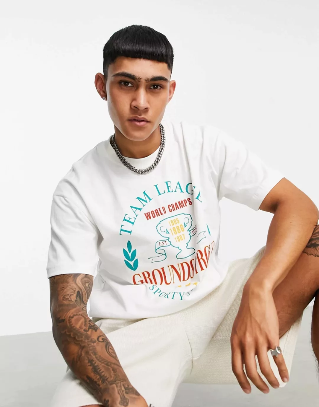 Pull&Bear – College T-Shirt in Weiß-Rosa günstig online kaufen