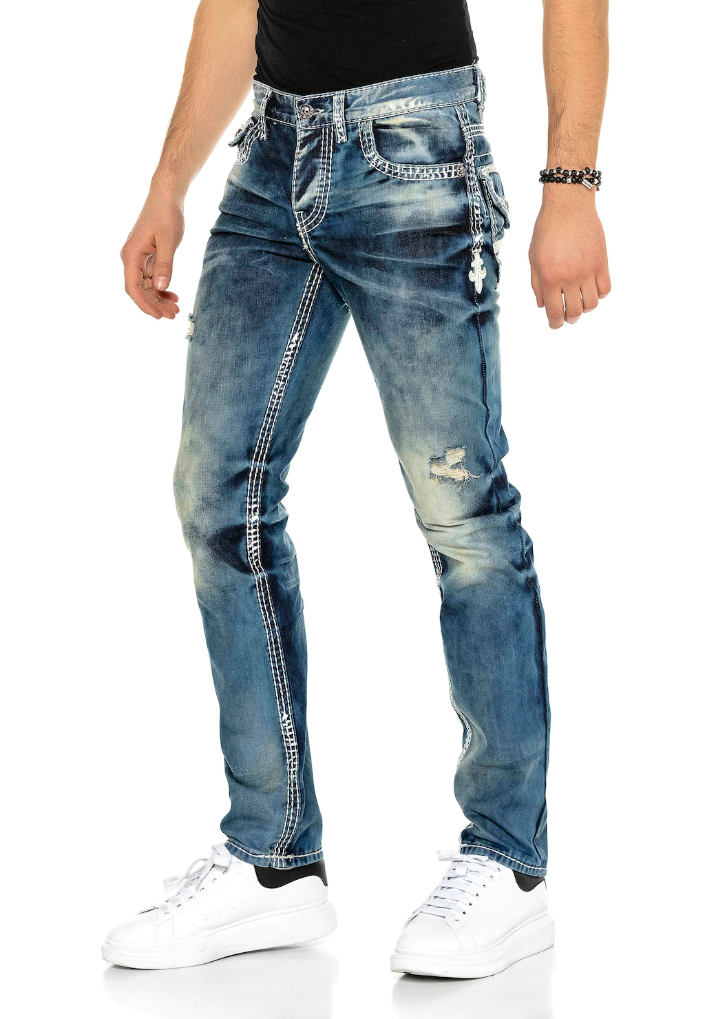 Cipo & Baxx Bequeme Jeans, im coolen Used-Look Straight Fit günstig online kaufen