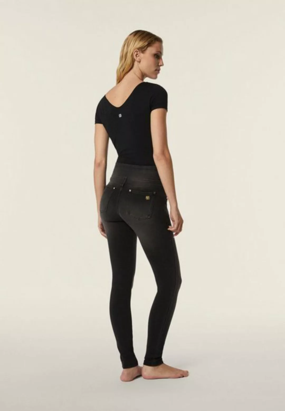 Freddy Skinny-fit-Jeans "NOW YOGA SKINNY", mit hohem, überkreuztem Taillenb günstig online kaufen