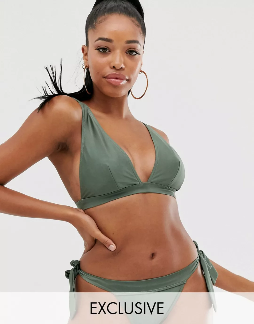 ASOS DESIGN – Fuller Bust Exclusive – Tief ausgeschnittenes Bikinioberteil günstig online kaufen