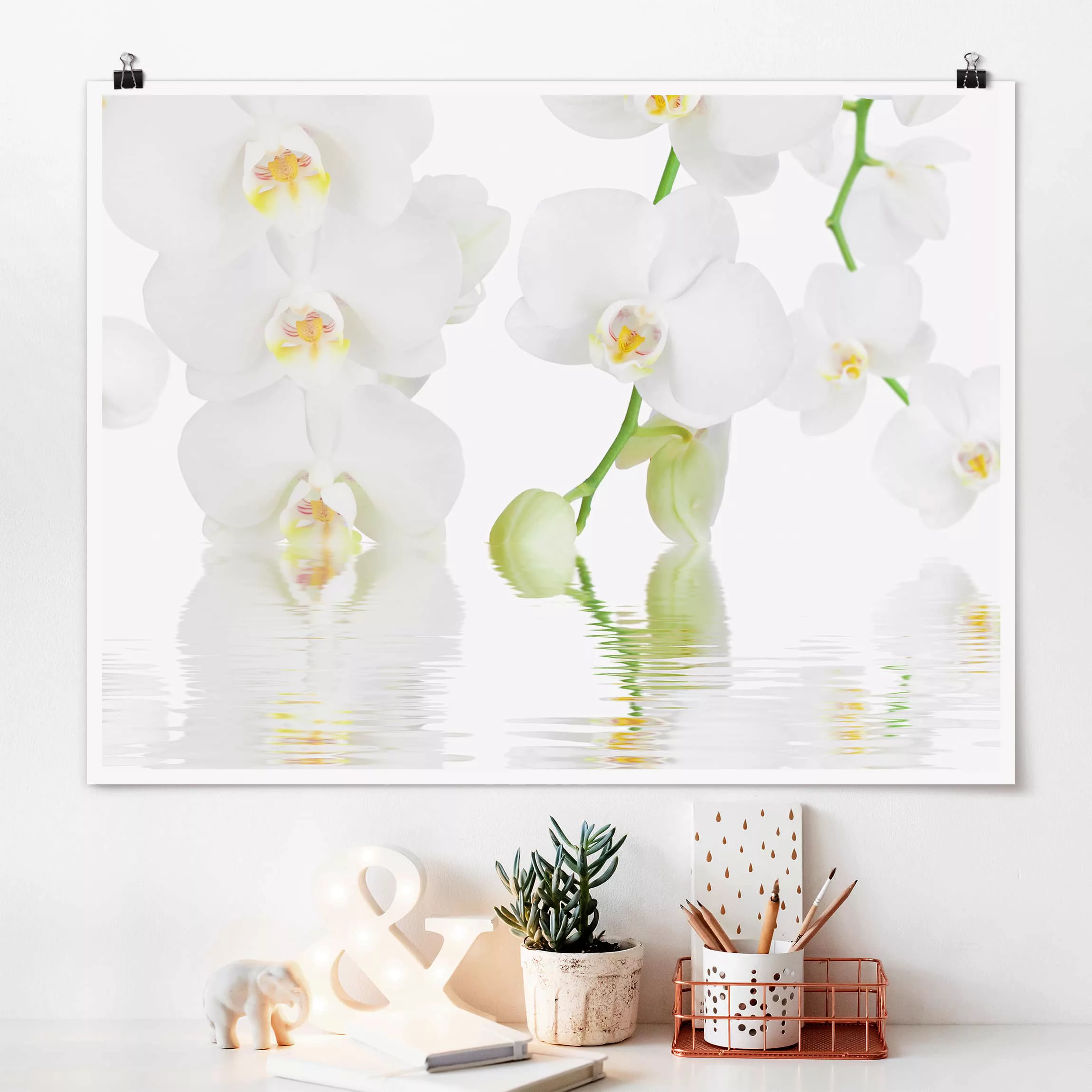 Poster Blumen - Querformat Wellness Orchidee - Weiße Orchidee günstig online kaufen