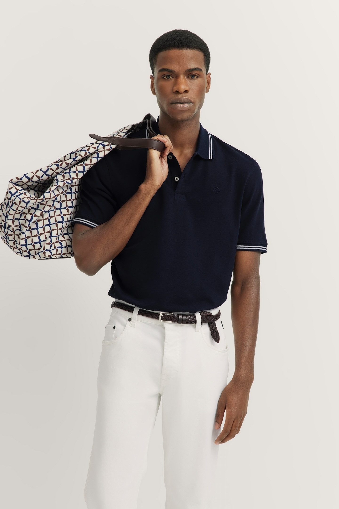 bugatti Poloshirt, mit Kontraststreifen und Bruststickerei günstig online kaufen